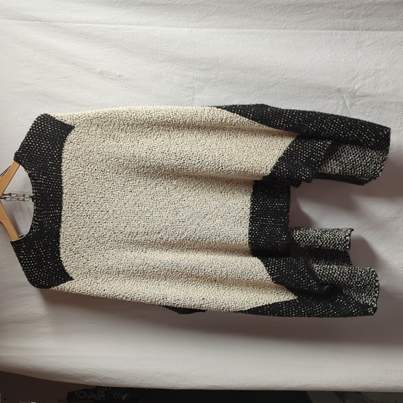 ONYX Cardigan - Picture 2 of 4